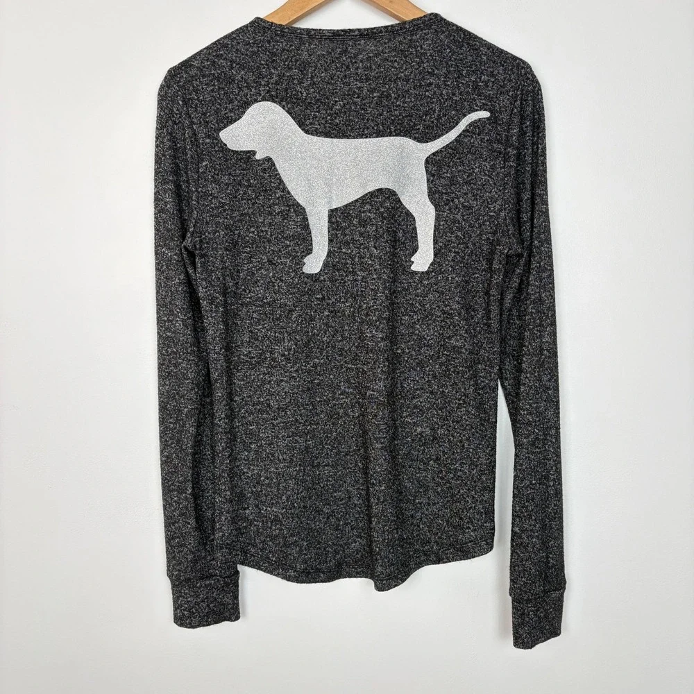 PINK Victoria's Secret‎ Womens Long Sleeve Sleepwear Top M Gray Glitter Dog Logo